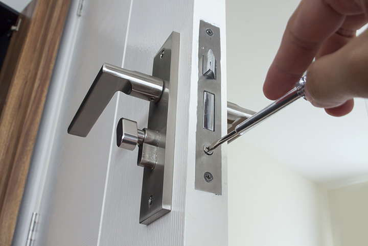 Our local locksmiths are able to repair and install door locks for properties in Aylesbury and the local area.